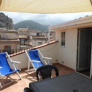 La Piazzetta Apartment Cefalu